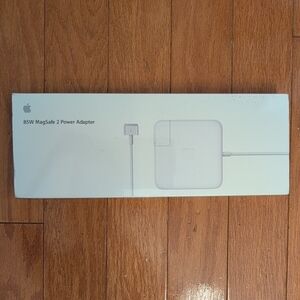 Apple 85W MagSafe 2 Power Adapter